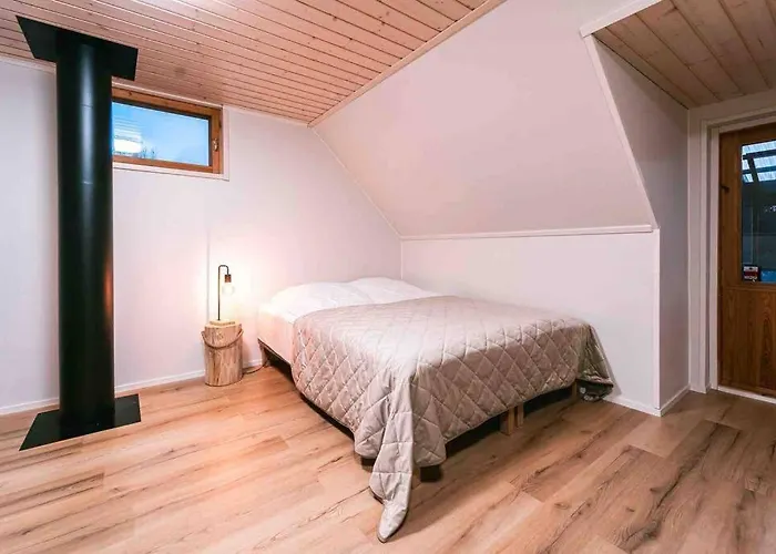 Upea Hirsi Moekki Ulkoporeltaalla Sekae Kelosaunalla Casa vacanze Hämeenlinna