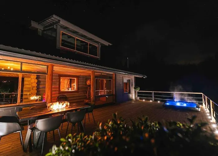 Upea Hirsi Moekki Ulkoporeltaalla Sekae Kelosaunalla Casa vacanze Hämeenlinna